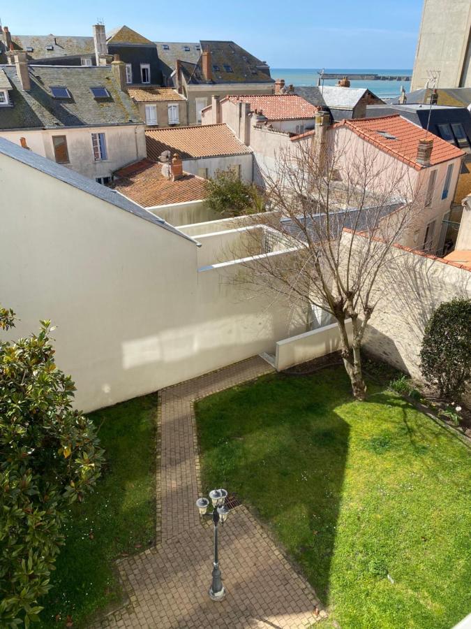 Le Kifanlo - Appartement Avec Une Grande Terrasse Vue Mer Et Plage A 100 M Les Sables-dʼOlonne Exteriör bild